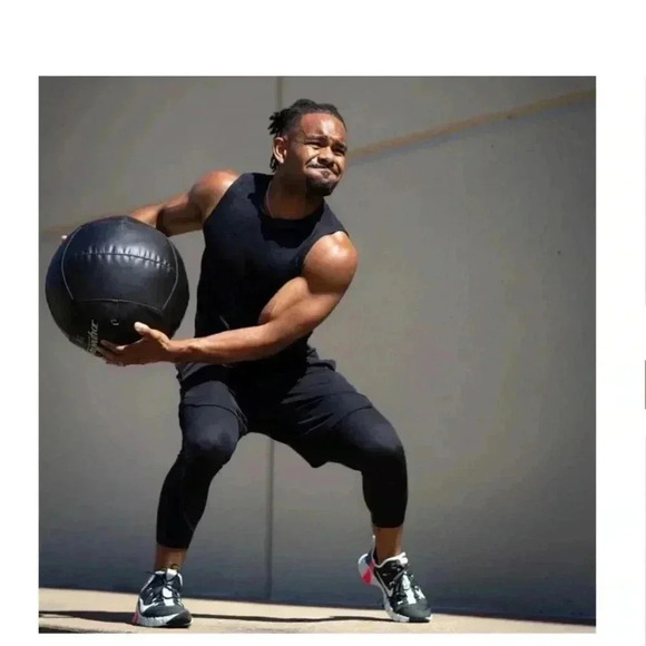 NWT Fabletics The Baseline Tight high performance base layer Men’s Sz XL Black - Picture 4 of 12